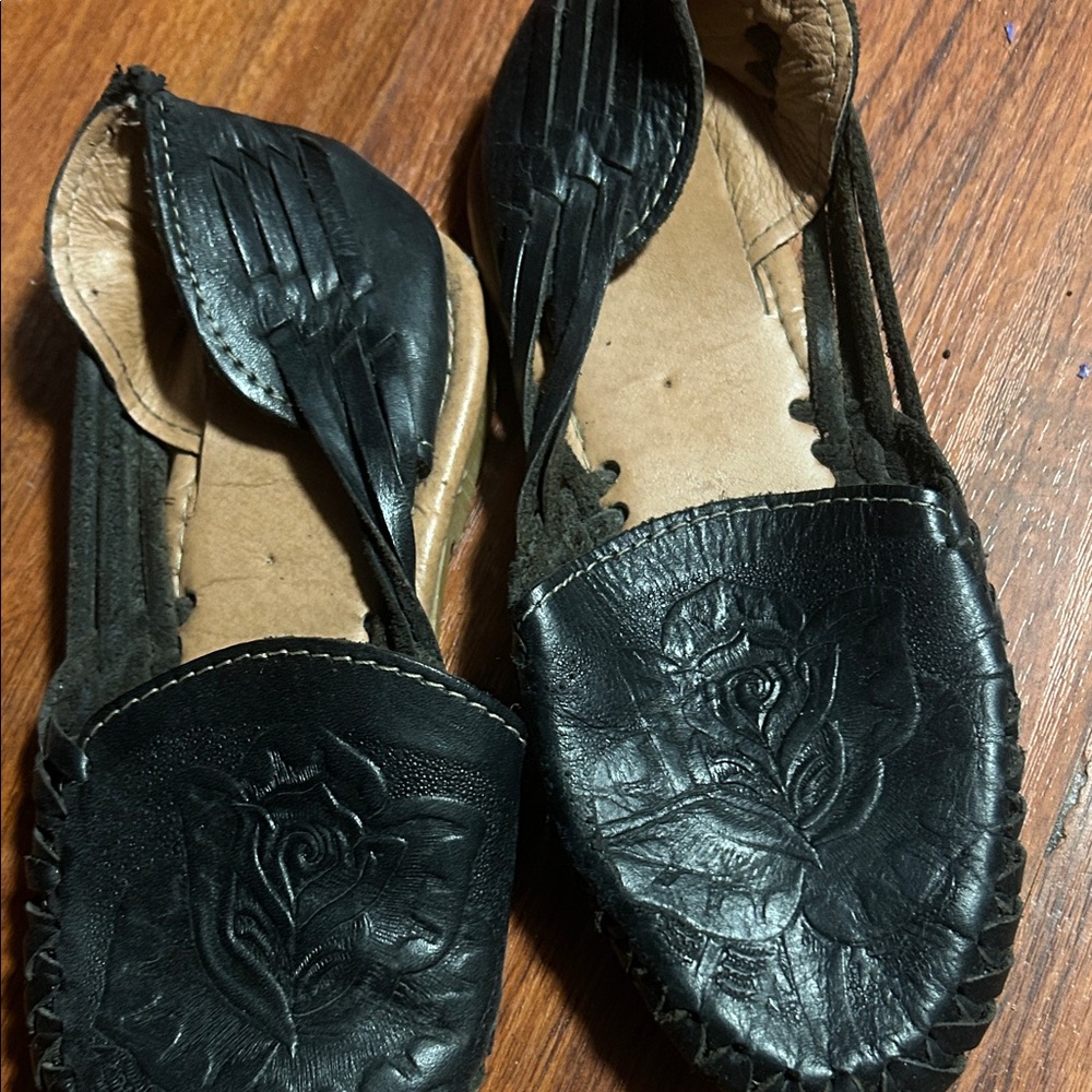 Black Guaraches